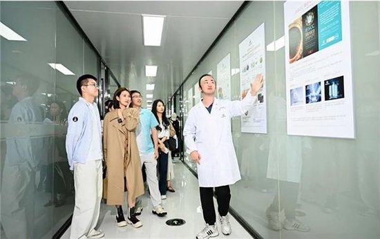 探尋素顏美科研肌密，麥吉麗2023年IFSCC國(guó)際學(xué)術(shù)研享日?qǐng)A滿舉行